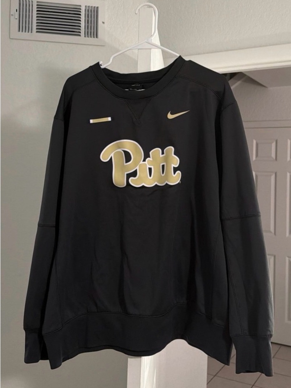 Nike Dri-Fit Pitt Panthers Pullover Sweater. Men’s Size XXL